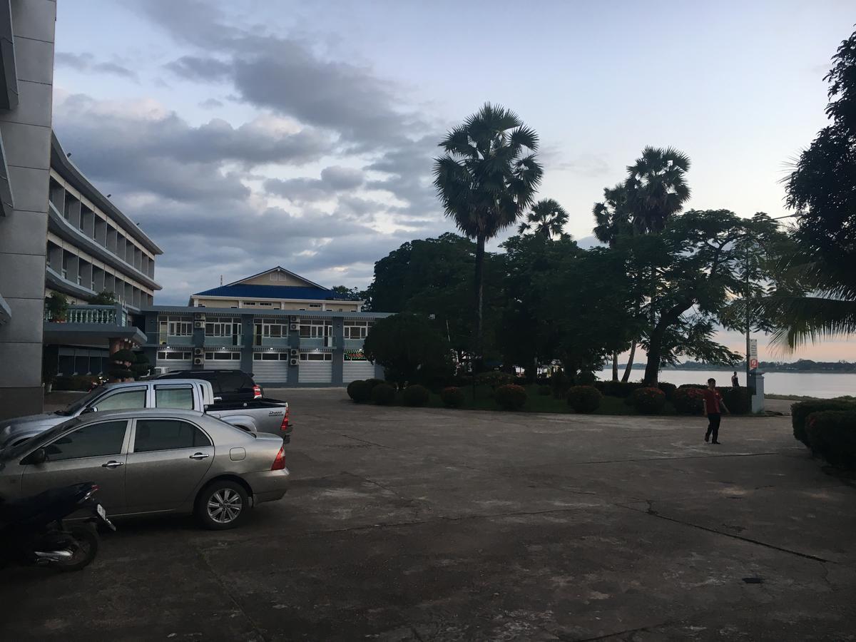Mekong Hotel Thakhek Luaran gambar